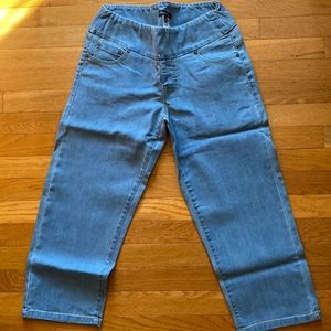 Light blue denim elastic waist capris…never worn and in original packaging